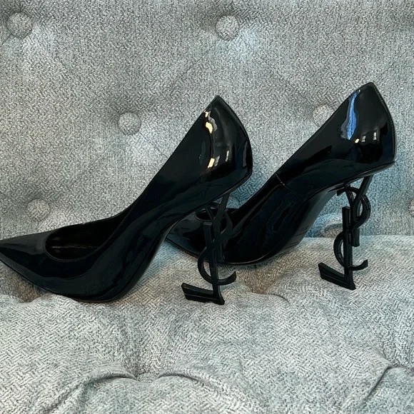 Saint Laurent Opyum Cassandre-logo Pumps - Picture 4 of 10